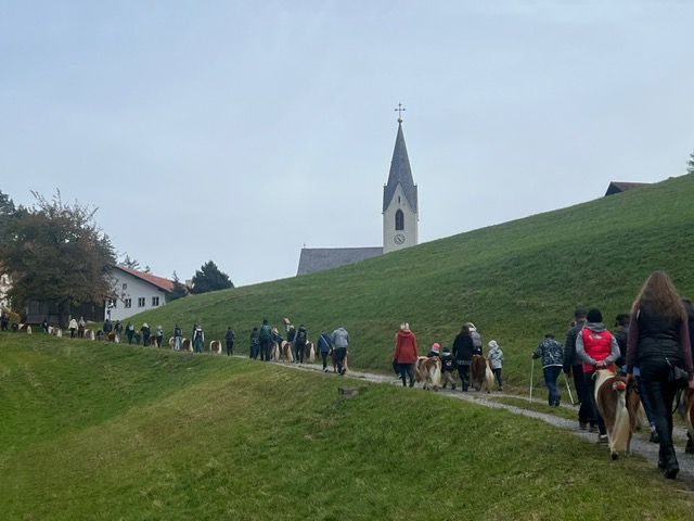 MiniPonyTyrol Wallfahrt zur Wallfahrtskirche Maria Hilf Kronburg 19.10.2025